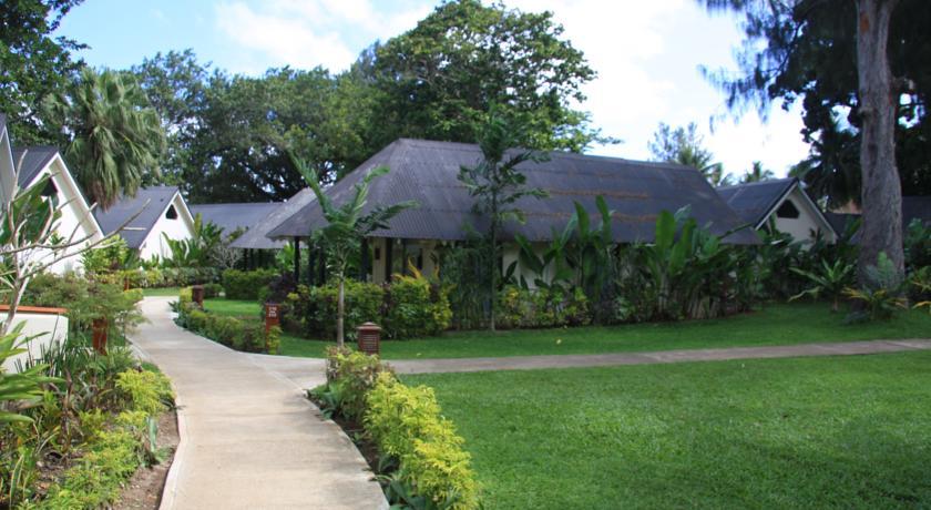 The Warwick Fiji Hotel Korolevu  Eksteriør billede The main building of the resort