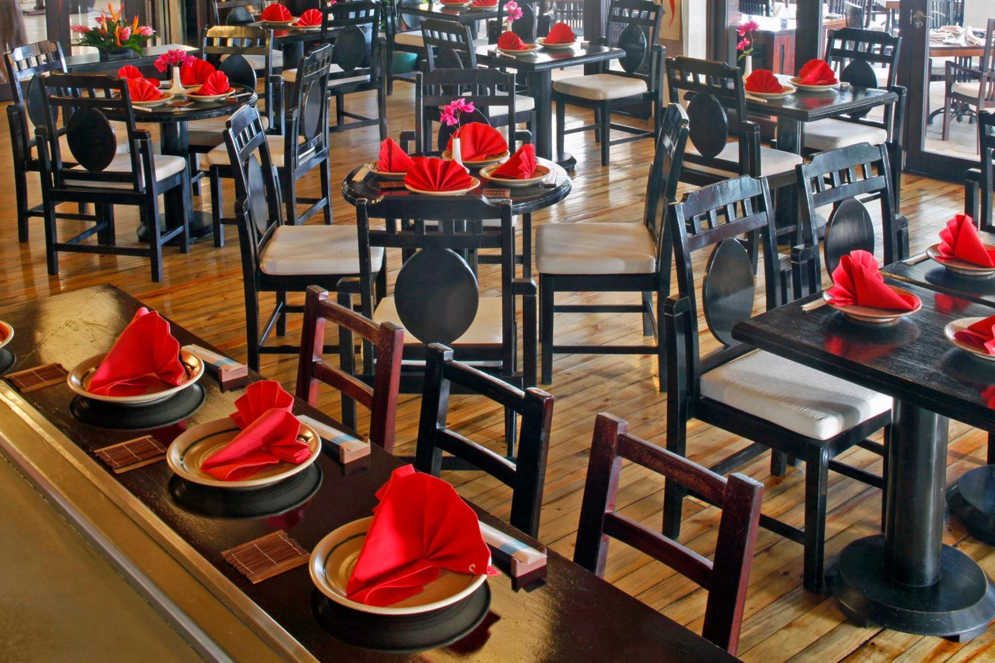 The Warwick Fiji Hotel Korolevu  Eksteriør billede Restaurant interior