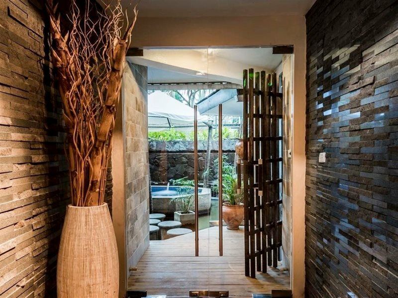 The Warwick Fiji Hotel Korolevu  Eksteriør billede Entrance to the spa